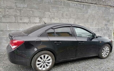 Chevrolet Cruze II, 2010 год, 480 000 рублей, 4 фотография