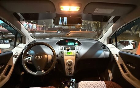 Toyota Yaris III рестайлинг, 2008 год, 530 000 рублей, 8 фотография