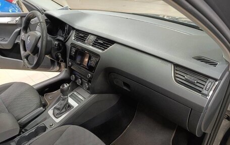 Skoda Octavia, 2014 год, 1 150 000 рублей, 23 фотография