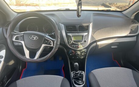 Hyundai Solaris II рестайлинг, 2013 год, 799 000 рублей, 5 фотография