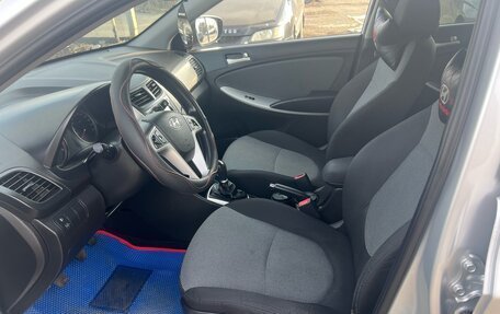 Hyundai Solaris II рестайлинг, 2013 год, 799 000 рублей, 6 фотография