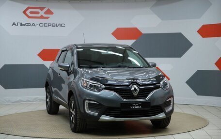 Renault Kaptur I рестайлинг, 2018 год, 1 330 000 рублей, 3 фотография