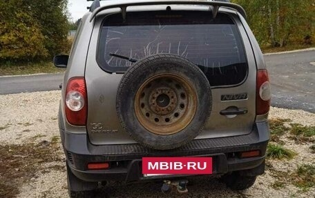 Chevrolet Niva I рестайлинг, 2011 год, 395 000 рублей, 6 фотография