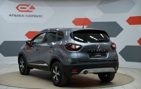 Renault Kaptur I рестайлинг, 2018 год, 1 330 000 рублей, 7 фотография