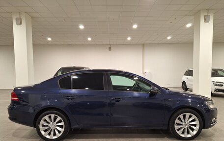 Volkswagen Passat B7, 2012 год, 900 000 рублей, 4 фотография