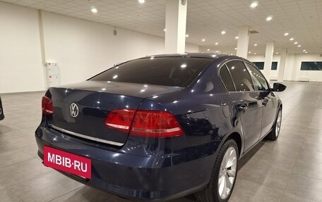 Volkswagen Passat B7, 2012 год, 900 000 рублей, 2 фотография