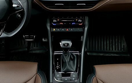 Skoda Kodiaq I, 2023 год, 4 359 000 рублей, 14 фотография