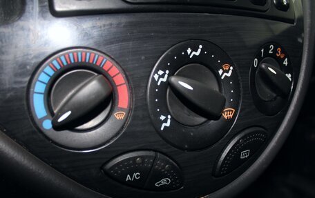 Ford Focus IV, 2001 год, 349 000 рублей, 17 фотография