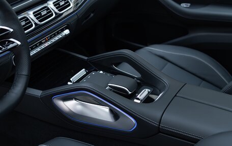 Mercedes-Benz GLS, 2025 год, 18 500 000 рублей, 21 фотография