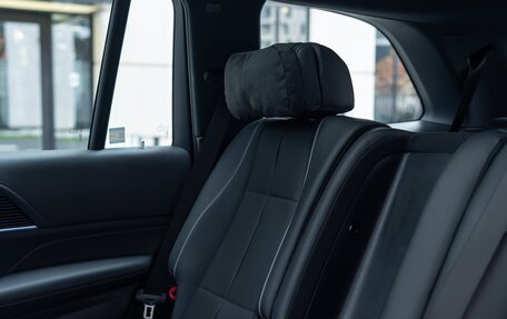 Mercedes-Benz GLS, 2025 год, 18 500 000 рублей, 36 фотография