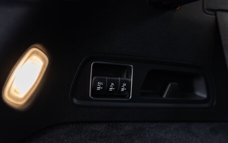 Mercedes-Benz GLS, 2025 год, 18 500 000 рублей, 39 фотография