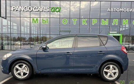 KIA cee'd I рестайлинг, 2010 год, 670 000 рублей, 2 фотография