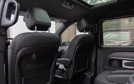 Mercedes-Benz V-Класс, 2024 год, 12 400 000 рублей, 28 фотография