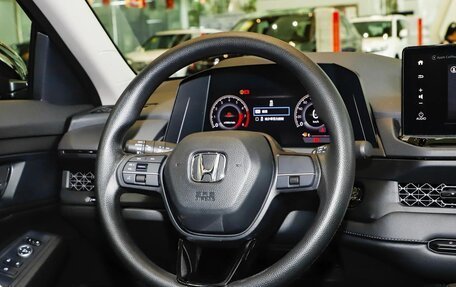 Honda Accord, 2025 год, 2 900 000 рублей, 10 фотография