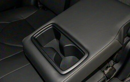 Toyota Highlander, 2025 год, 6 499 000 рублей, 23 фотография