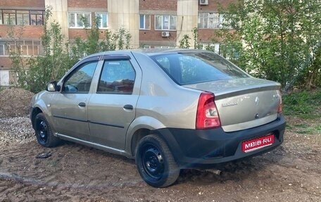 Renault Logan I, 2011 год, 120 000 рублей, 1 фотография