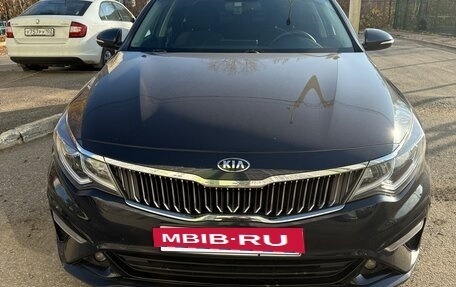 KIA Optima IV, 2018 год, 1 850 000 рублей, 2 фотография