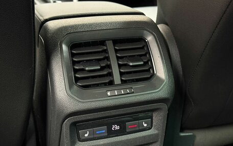 Volkswagen Tiguan II, 2017 год, 2 749 000 рублей, 15 фотография