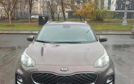 KIA Sportage IV рестайлинг, 2021 год, 2 500 000 рублей, 1 фотография