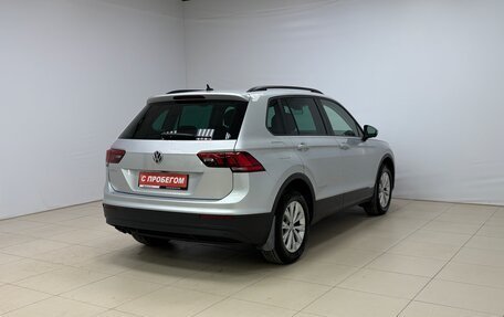 Volkswagen Tiguan II, 2019 год, 2 350 000 рублей, 4 фотография