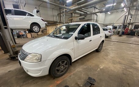 Renault Logan I, 2014 год, 420 000 рублей, 1 фотография
