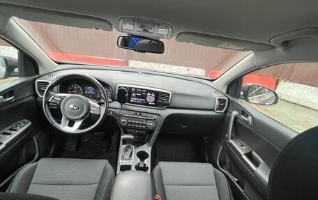 KIA Sportage IV рестайлинг, 2021 год, 2 500 000 рублей, 9 фотография