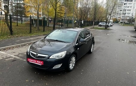 Opel Astra J, 2010 год, 670 000 рублей, 5 фотография