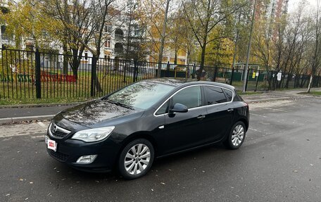 Opel Astra J, 2010 год, 670 000 рублей, 8 фотография