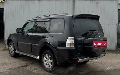 Mitsubishi Pajero IV, 2011 год, 1 825 000 рублей, 4 фотография