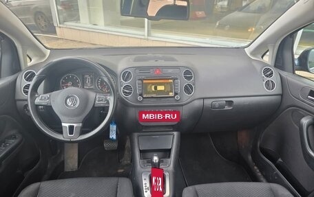 Volkswagen Golf Plus II, 2011 год, 620 000 рублей, 5 фотография