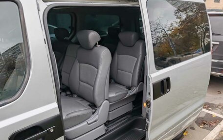 Hyundai Grand Starex Grand Starex I рестайлинг 2, 2009 год, 1 565 000 рублей, 12 фотография