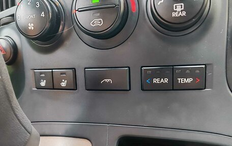 Hyundai Grand Starex Grand Starex I рестайлинг 2, 2009 год, 1 565 000 рублей, 16 фотография