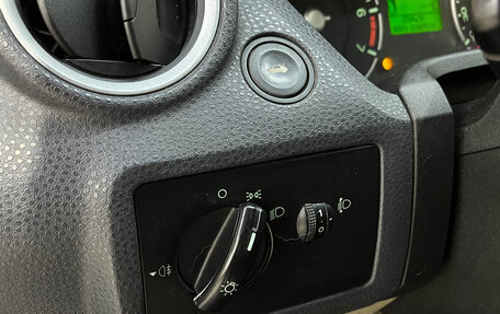 Ford Fiesta, 2007 год, 320 000 рублей, 12 фотография