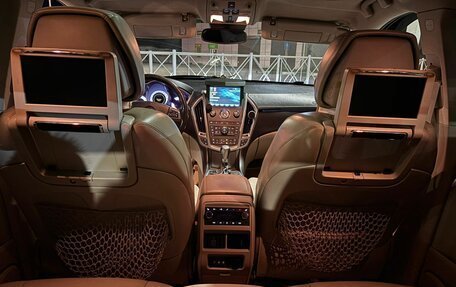 Cadillac SRX II рестайлинг, 2010 год, 1 500 000 рублей, 10 фотография