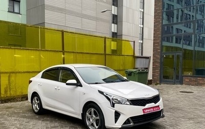 KIA Rio IV, 2022 год, 1 050 000 рублей, 1 фотография