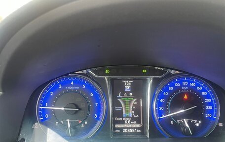 Toyota Camry, 2015 год, 1 669 000 рублей, 13 фотография