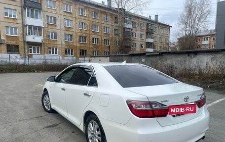 Toyota Camry, 2015 год, 1 669 000 рублей, 8 фотография