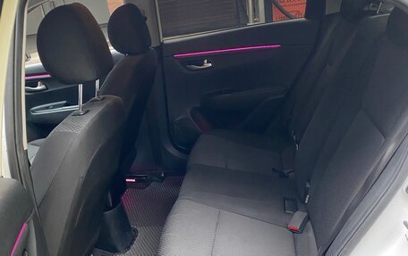 KIA Rio IV, 2022 год, 1 050 000 рублей, 6 фотография