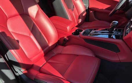 Porsche Macan I рестайлинг, 2022 год, 9 500 000 рублей, 5 фотография