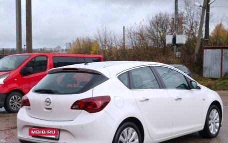 Opel Astra J, 2013 год, 1 100 000 рублей, 2 фотография