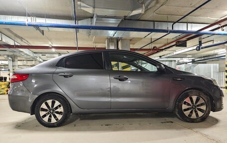 KIA Rio III рестайлинг, 2011 год, 710 000 рублей, 4 фотография