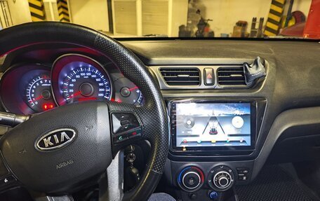 KIA Rio III рестайлинг, 2011 год, 710 000 рублей, 6 фотография