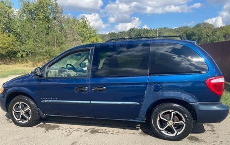 Chrysler Voyager IV, 2001 год, 430 000 рублей, 1 фотография