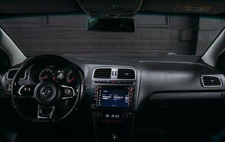 Volkswagen Polo VI (EU Market), 2018 год, 640 000 рублей, 10 фотография