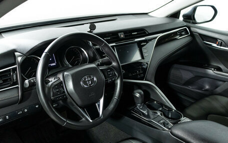 Toyota Camry, 2018 год, 2 799 898 рублей, 11 фотография