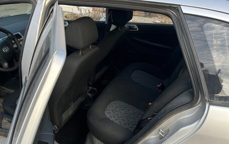 Skoda Fabia I, 2006 год, 300 000 рублей, 2 фотография