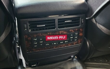 Toyota Land Cruiser 200, 2015 год, 3 950 000 рублей, 3 фотография