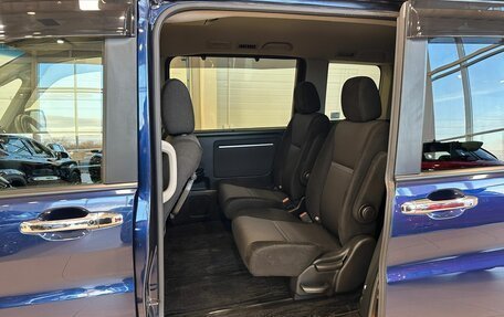 Honda Stepwgn IV, 2017 год, 2 249 900 рублей, 18 фотография