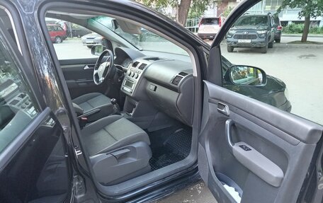 Volkswagen Touran III, 2008 год, 520 000 рублей, 8 фотография