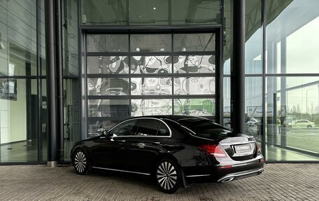 Mercedes-Benz E-Класс, 2016 год, 3 360 000 рублей, 2 фотография